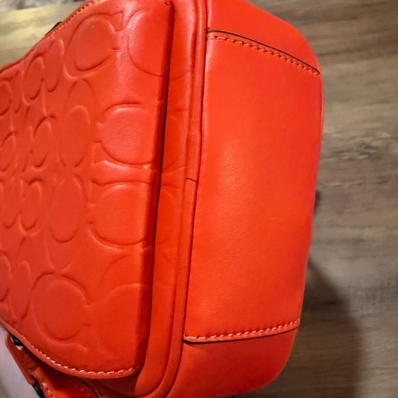 Coach Track Pack Bag 14. NWT! - Picture 7 of 16